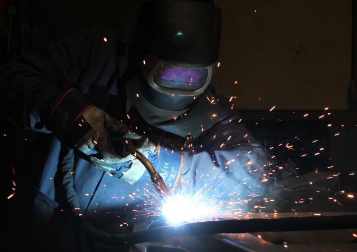 WELDING AT MOL